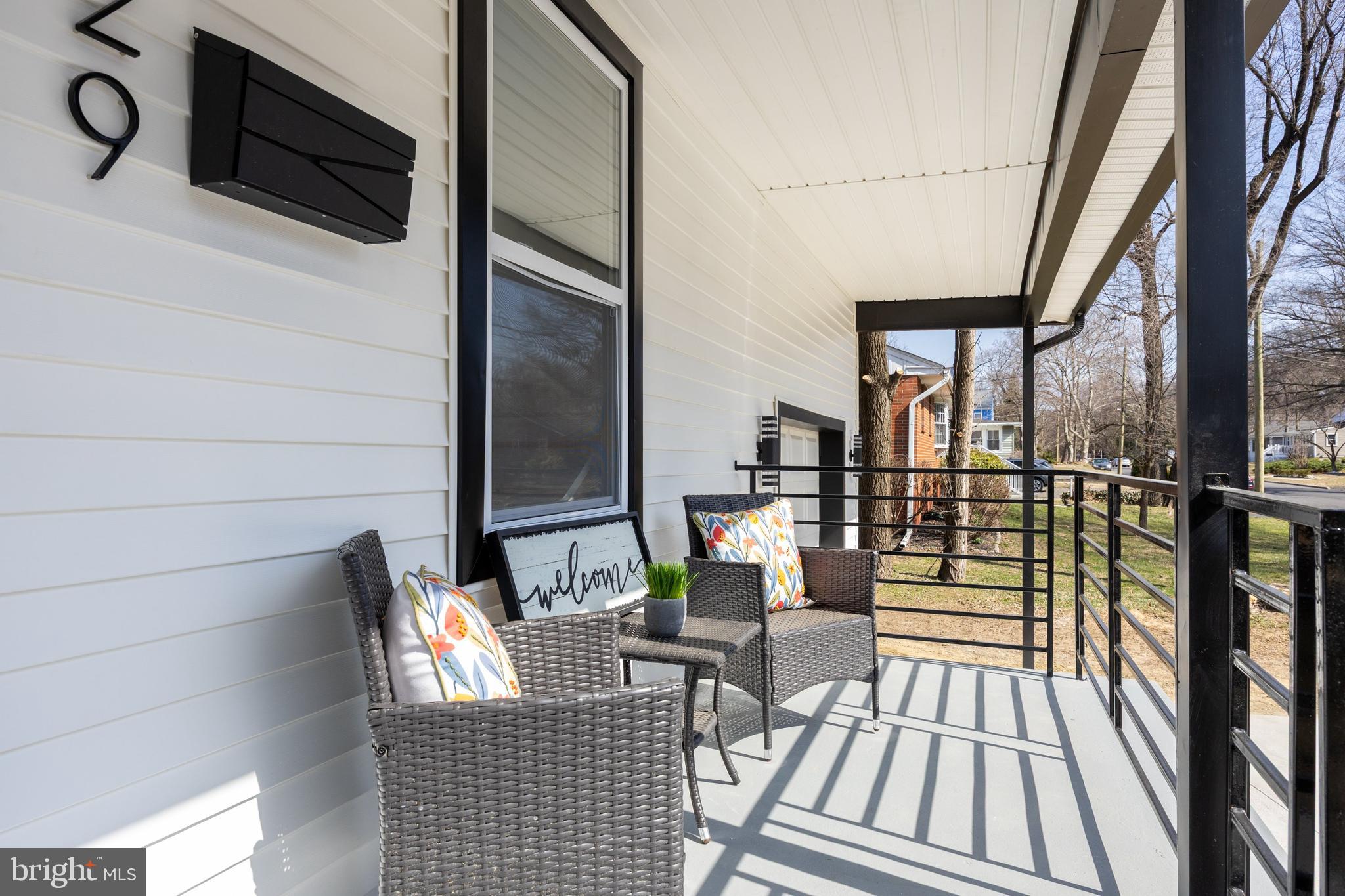 29 Center Street Moorestown, NJ 08057 - Photo 4 of 37