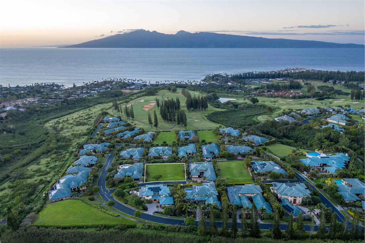 230 Crestview Road, Unit 15 Lahaina, HI 96761 - Photo 8 of 18 an aerial view of multiple house