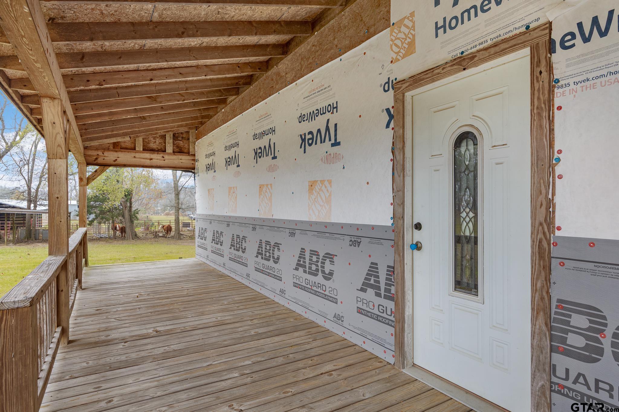 11063 County Road 2298 Tyler, TX 75707 - Photo 10 of 21 a view of hallway with wooden floor