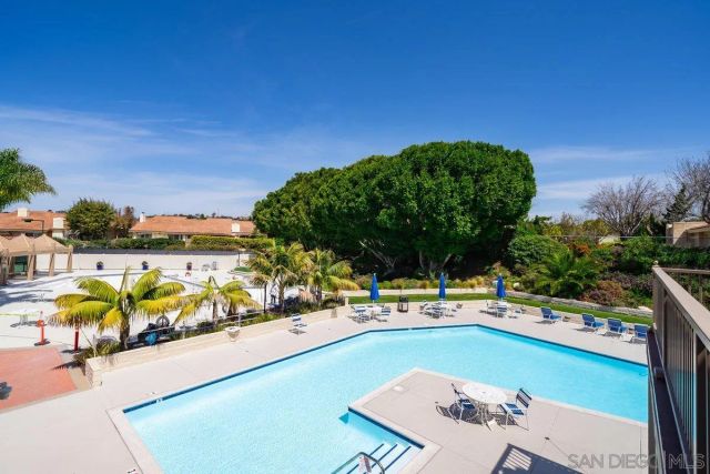 $2,001,000 | 1308 Caminito Arriata, La Jolla, CA 92037