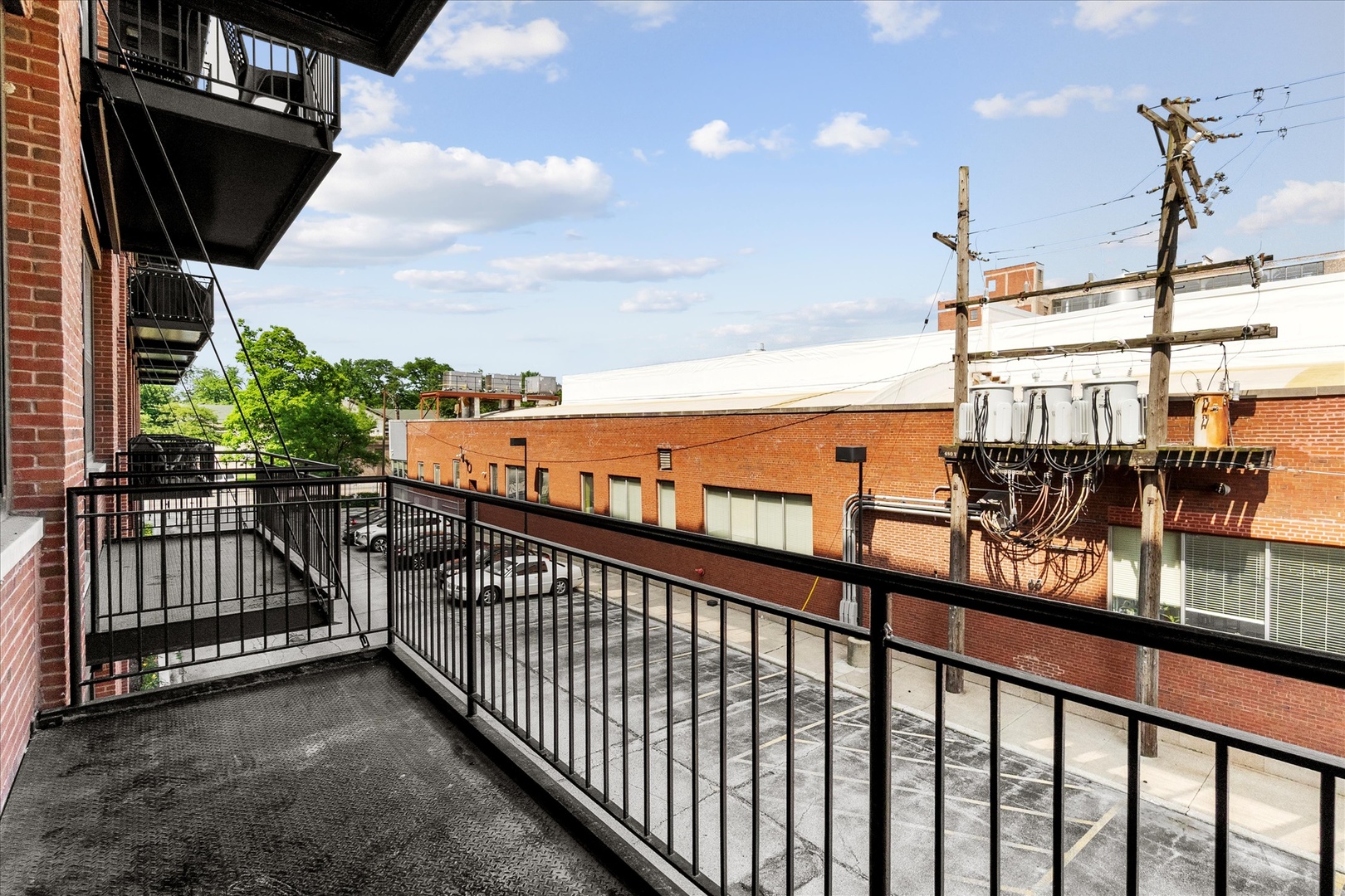 2323 West Pershing Road, Unit 212 Chicago, IL 60609 - Photo 12 of 23 Gallery Image 12