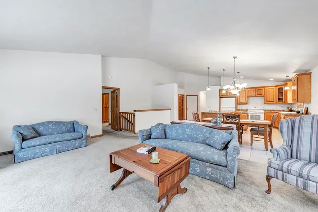 $399,900 | 1062 Coronado Court, Oneida, WI 54155