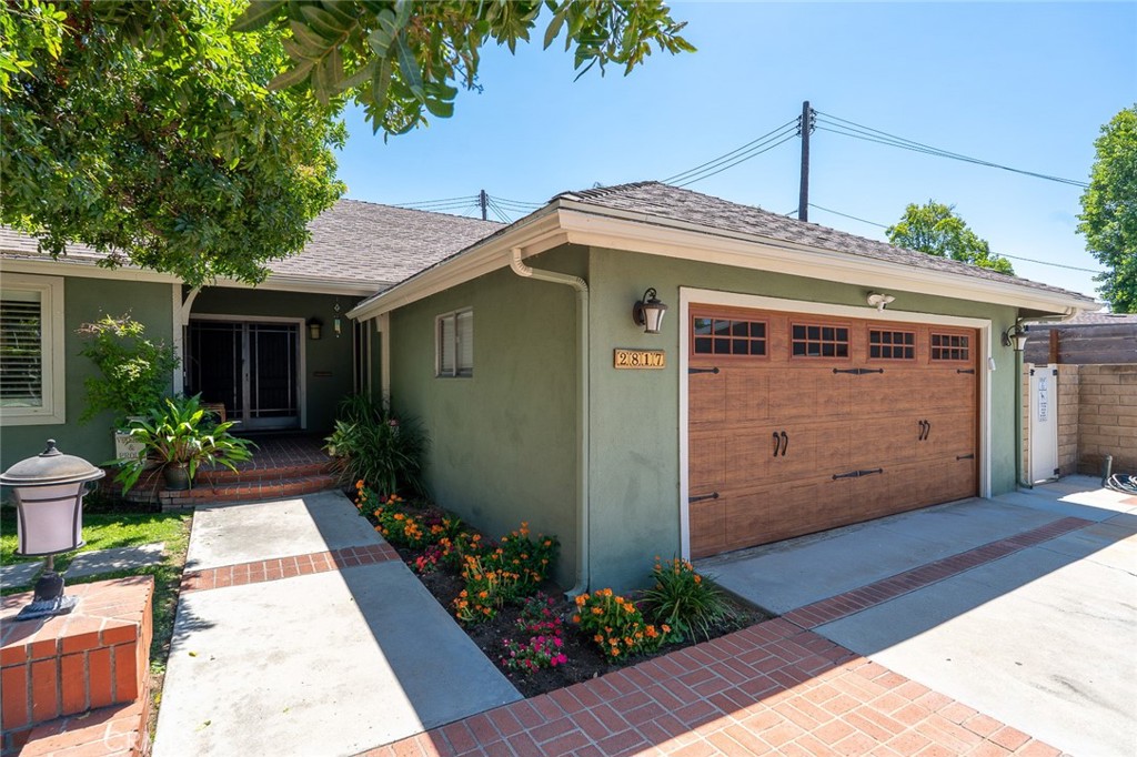 2817 Ridgewood Street Santa Ana, CA 92705 - Photo 34 of 41