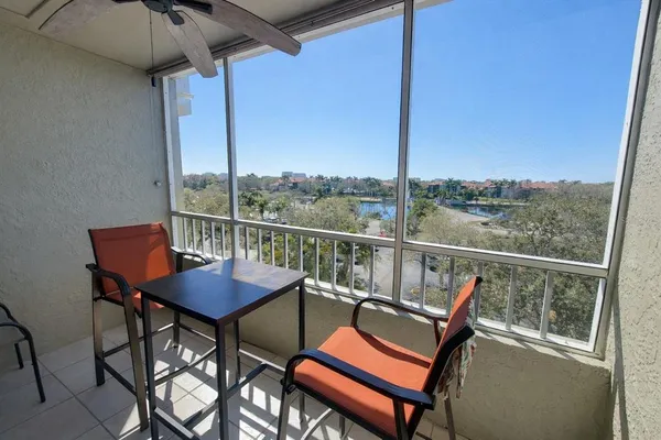$1,550 | 2333 Feather Sound Drive, Unit B406, Clearwater, FL 33762
