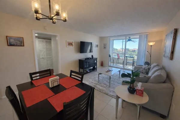 $1,550 | 2333 Feather Sound Drive, Unit B406, Clearwater, FL 33762