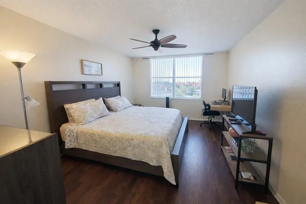 $1,550 | 2333 Feather Sound Drive, Unit B406, Clearwater, FL 33762