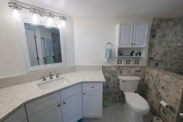 $1,550 | 2333 Feather Sound Drive, Unit B406, Clearwater, FL 33762