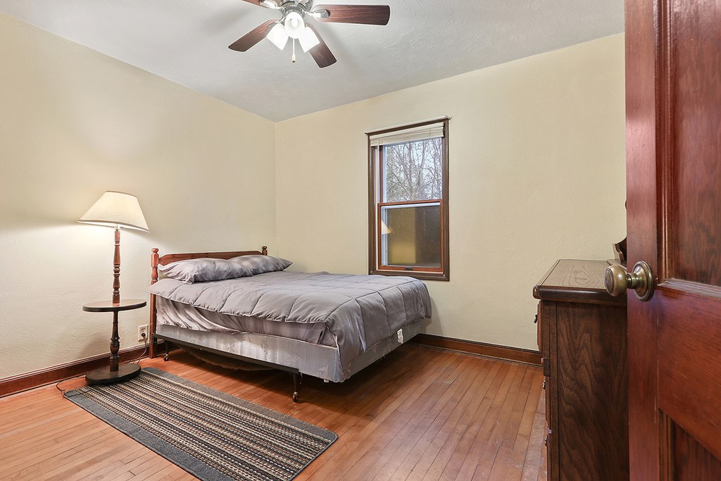 2890 North Lakeshore Road Kewaunee, WI 54216 - Photo 12 of 39