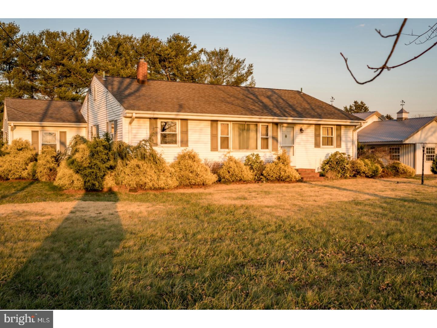 219 North Union Road Hammonton, NJ 08037 - Photo 3 of 22 Exterior Front