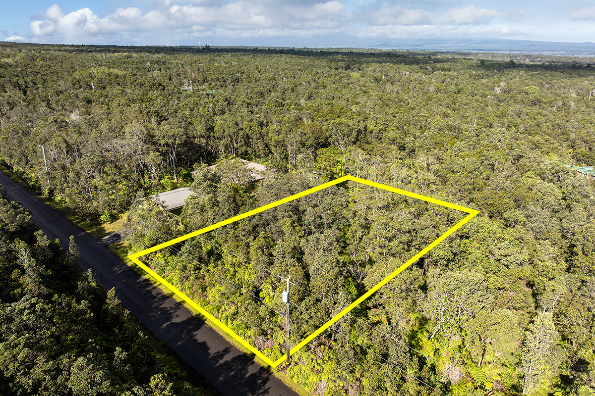 797 9th Street Volcano, HI 96785 - Photo 2 of 9 a view of a swimming pool and an outdoor seating