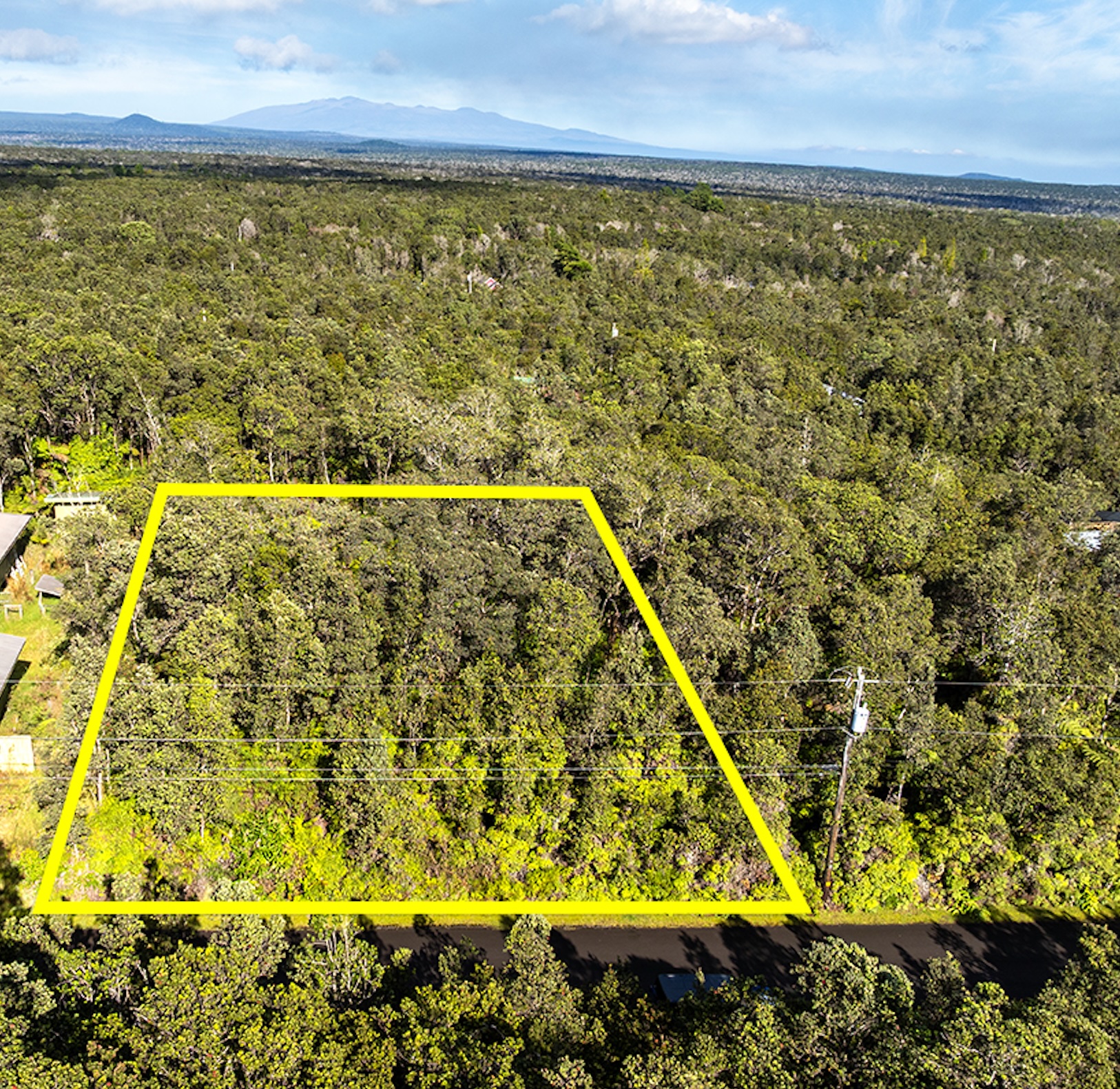 797 9th Street Volcano, HI 96785 - Photo 8 of 9 a view of an outdoor space