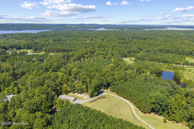 $650,000 | 250 Ray's Drive, Apex, NC 27523