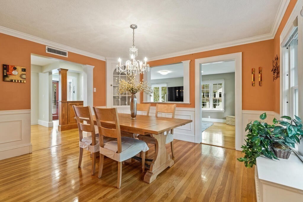 40 Locust Avenue Lexington, MA 02421 - Photo 16 of 42 Gallery Image 16