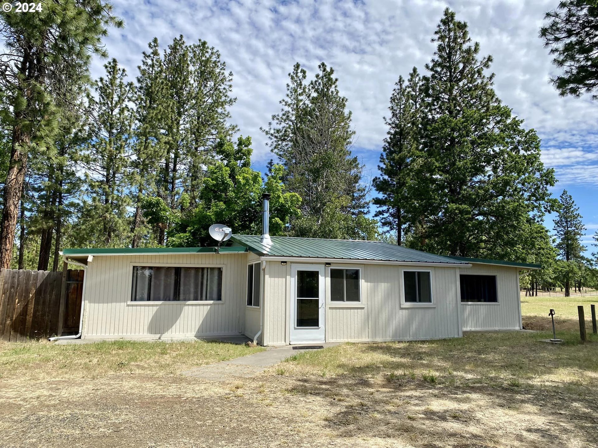 546 Woodland Road Goldendale, WA 98620 - Photo 1 of 39 Gallery Image 1