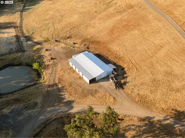 a view of a swimming pool