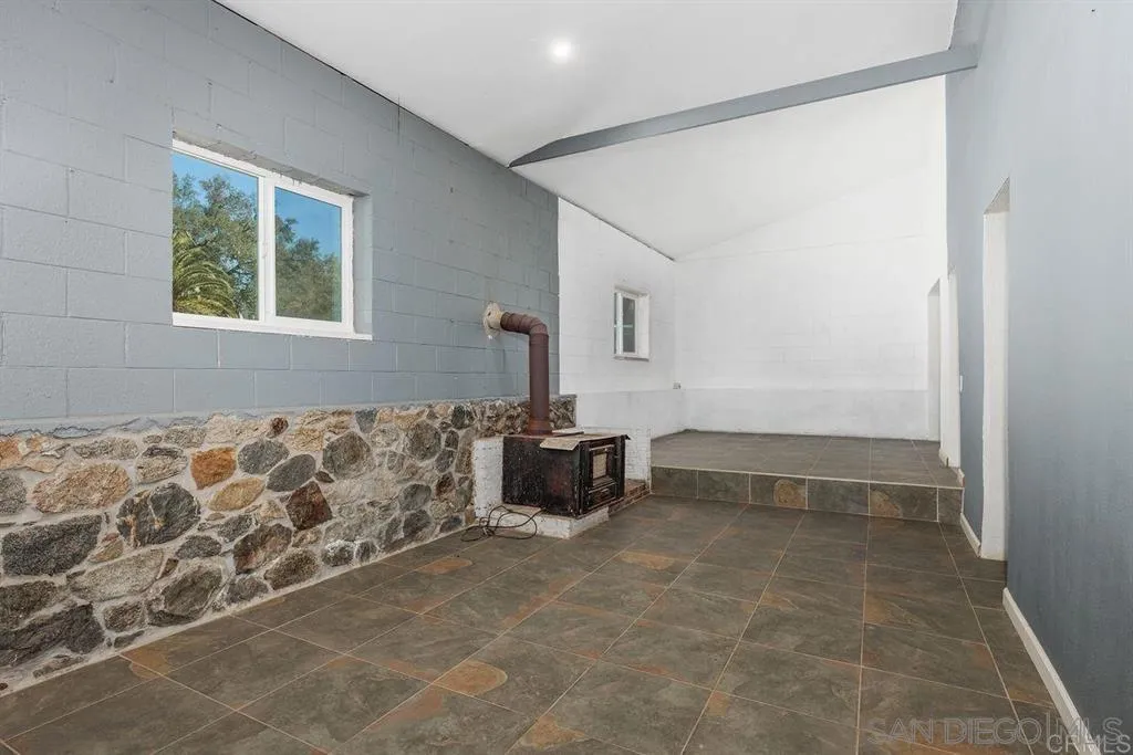 31600 Oak Glen Road Valley Center, CA 92082 - Photo 49 of 57