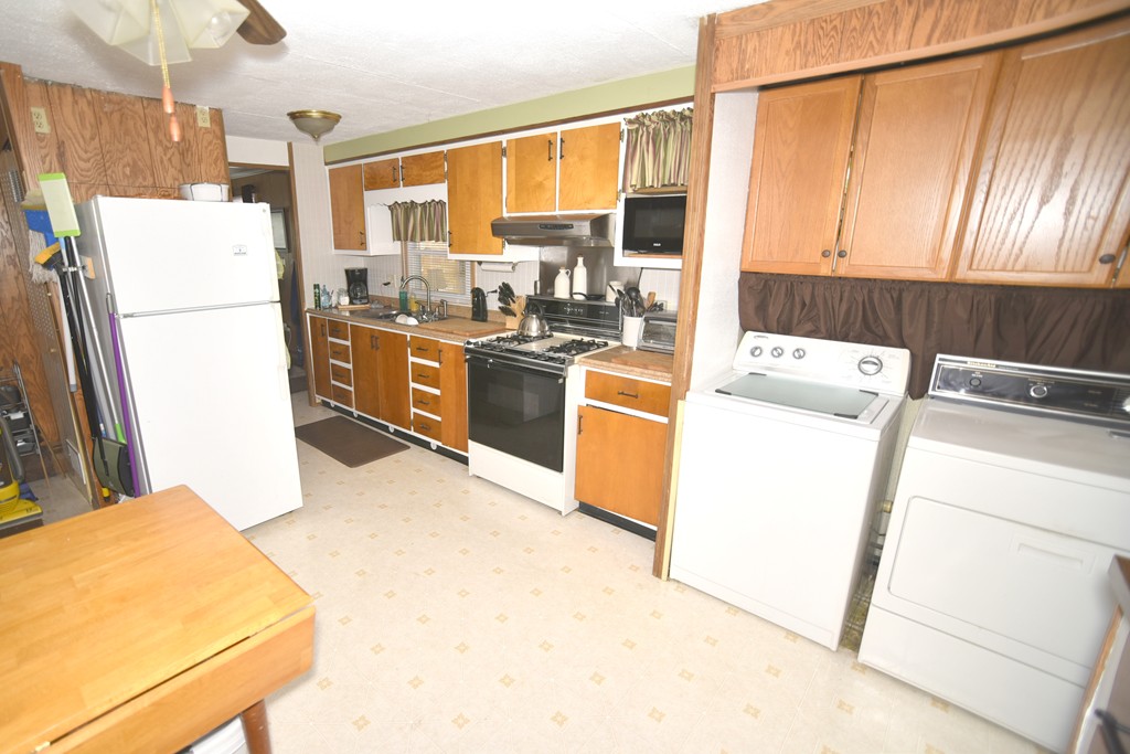 13 Timber Lane Wareham, MA 02571 - Photo 5 of 7