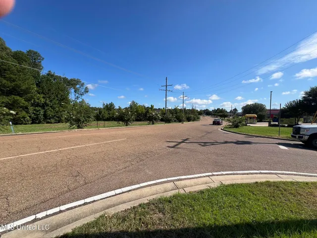 $675,000 | 0 Byram Parkway, Byram, MS 39272