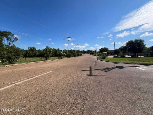 $675,000 | 0 Byram Parkway, Byram, MS 39272