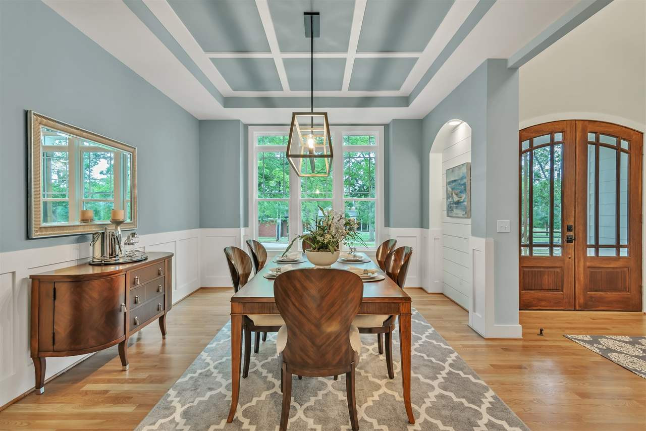 1905 Pine Drive Raleigh, NC 27608 - Photo 4 of 30 Photo 4