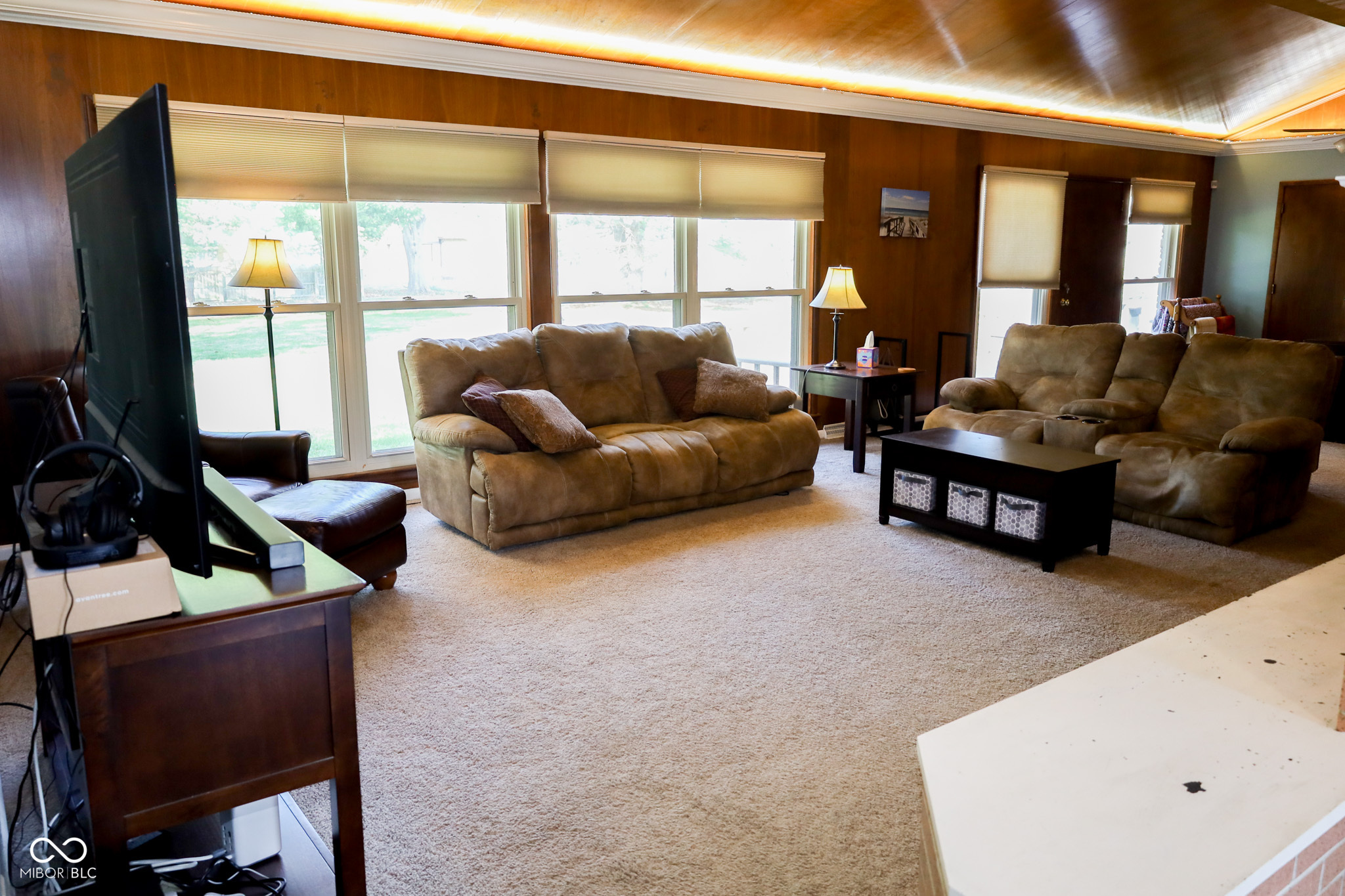 40 West Banta Road Indianapolis, IN 46217 - Photo 16 of 34 Gallery Image 16