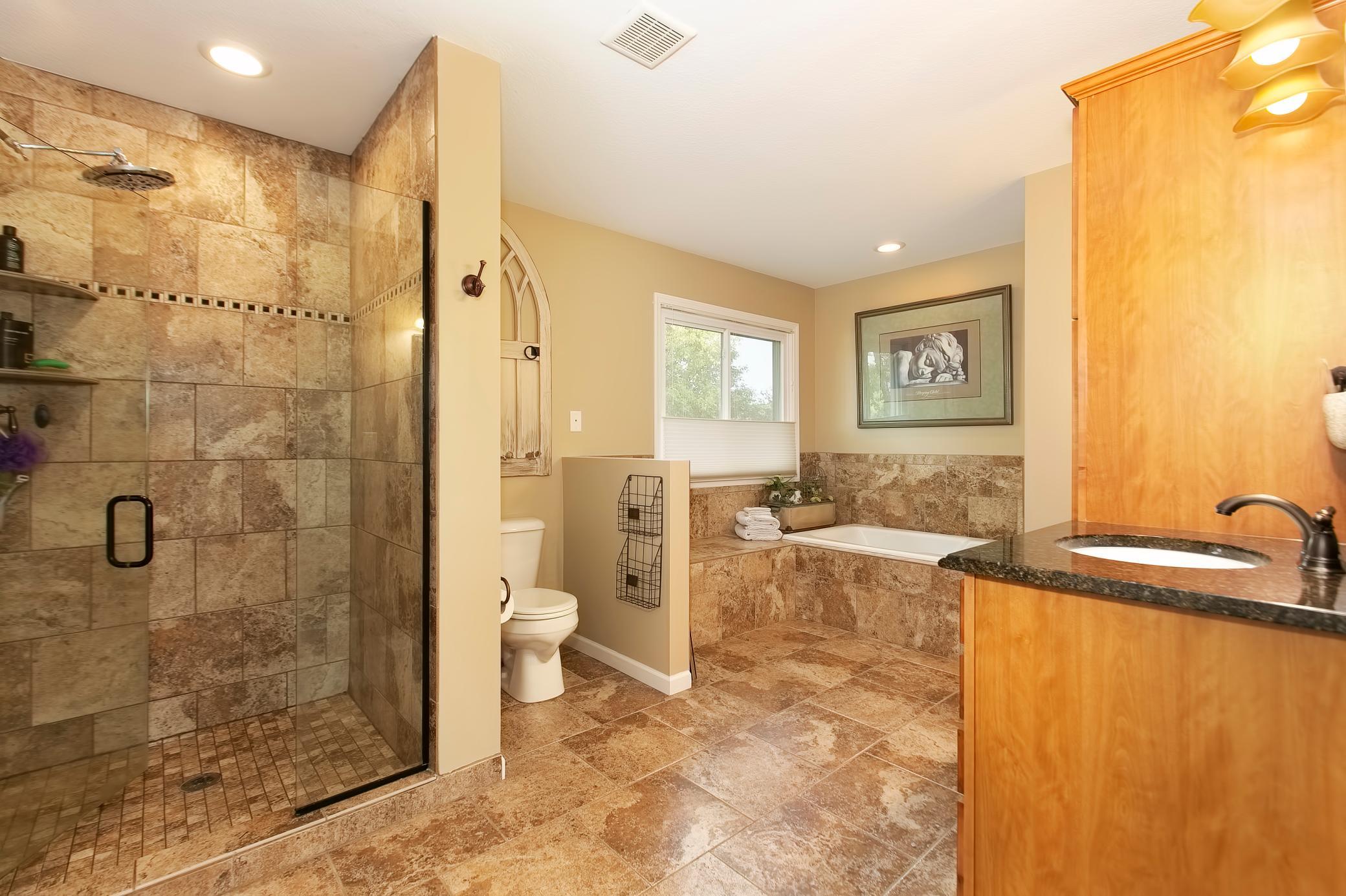11972 Waterford Road Eden Prairie, MN 55347 - Photo 18 of 38 Gallery Image 18