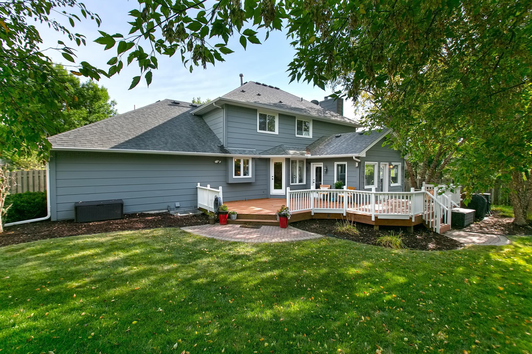 11972 Waterford Road Eden Prairie, MN 55347 - Photo 35 of 38 Gallery Image 35