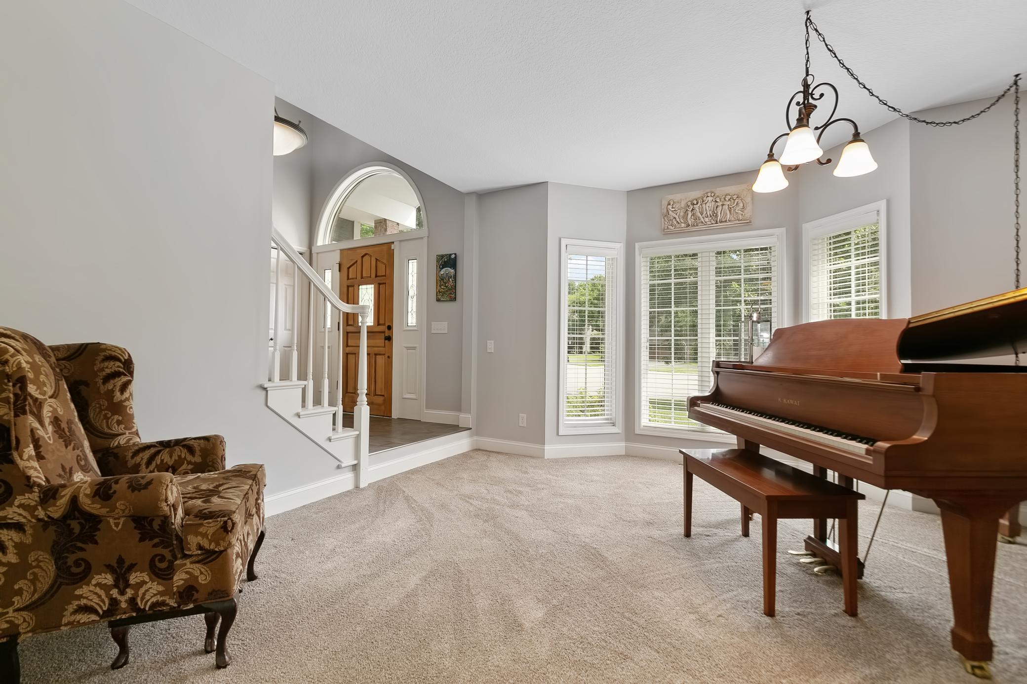 11972 Waterford Road Eden Prairie, MN 55347 - Photo 9 of 38 Gallery Image 9