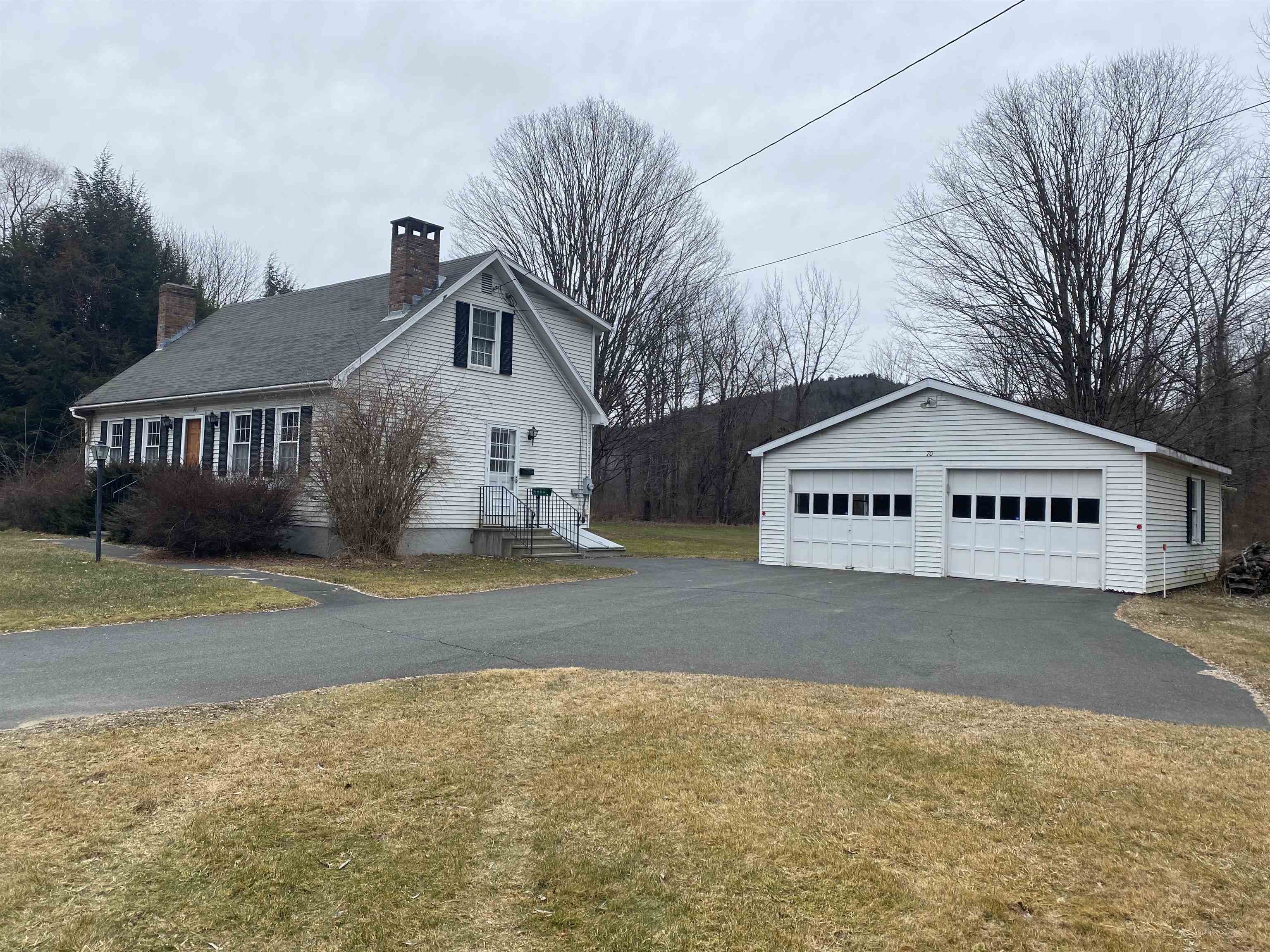 70 Meadowbrook Road Brattleboro, VT 05301 - Photo 2 of 37