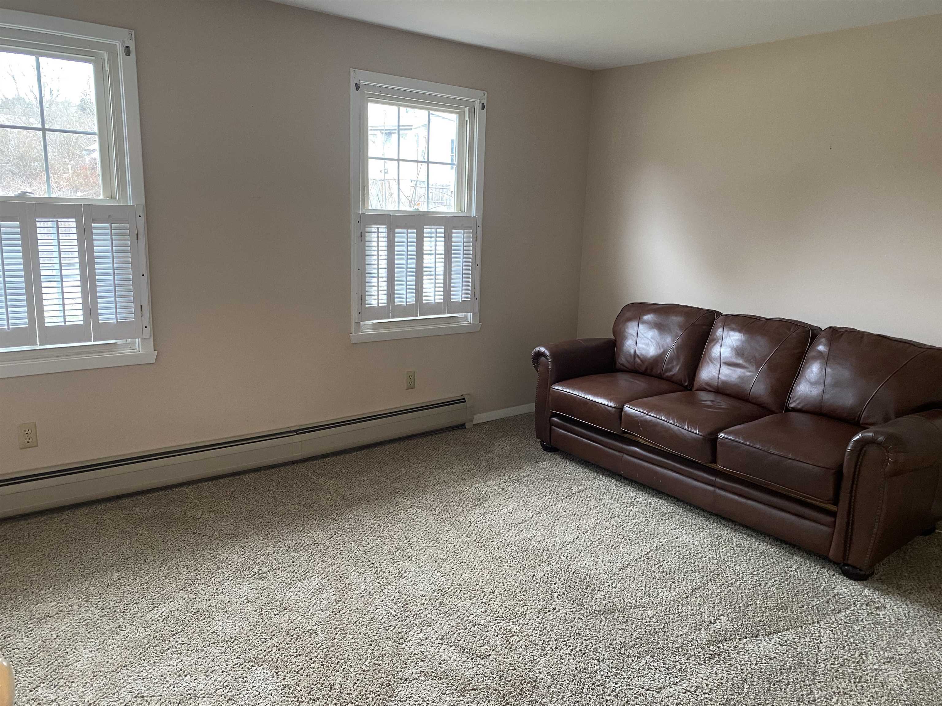 70 Meadowbrook Road Brattleboro, VT 05301 - Photo 20 of 37