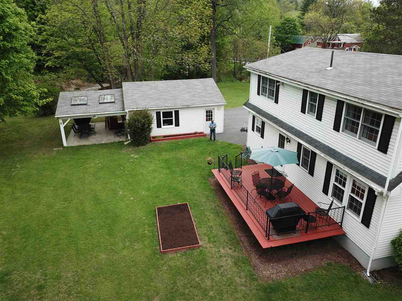 70 Meadowbrook Road Brattleboro, VT 05301 - Photo 9 of 37