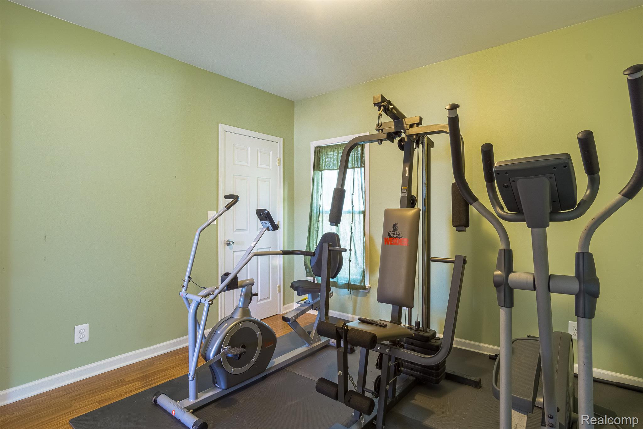 6595 Bennett Lake Road Fenton, MI 48430 - Photo 11 of 29 Gallery Image 11
