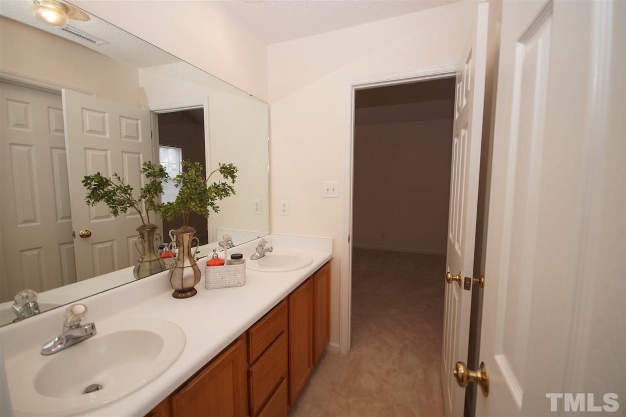 4119 Beaufain Street Raleigh, NC 27604 - Photo 14 of 21