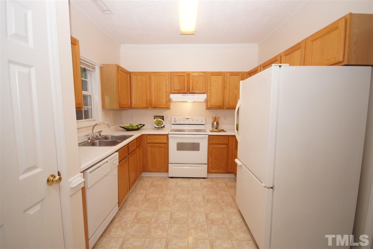 4119 Beaufain Street Raleigh, NC 27604 - Photo 10 of 21