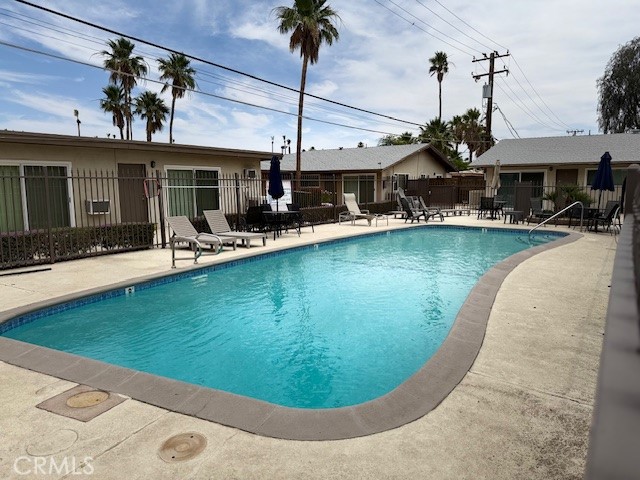 686 East Cottonwood Road, Unit 7 Palm Springs, CA 92262 - Photo 8 of 21