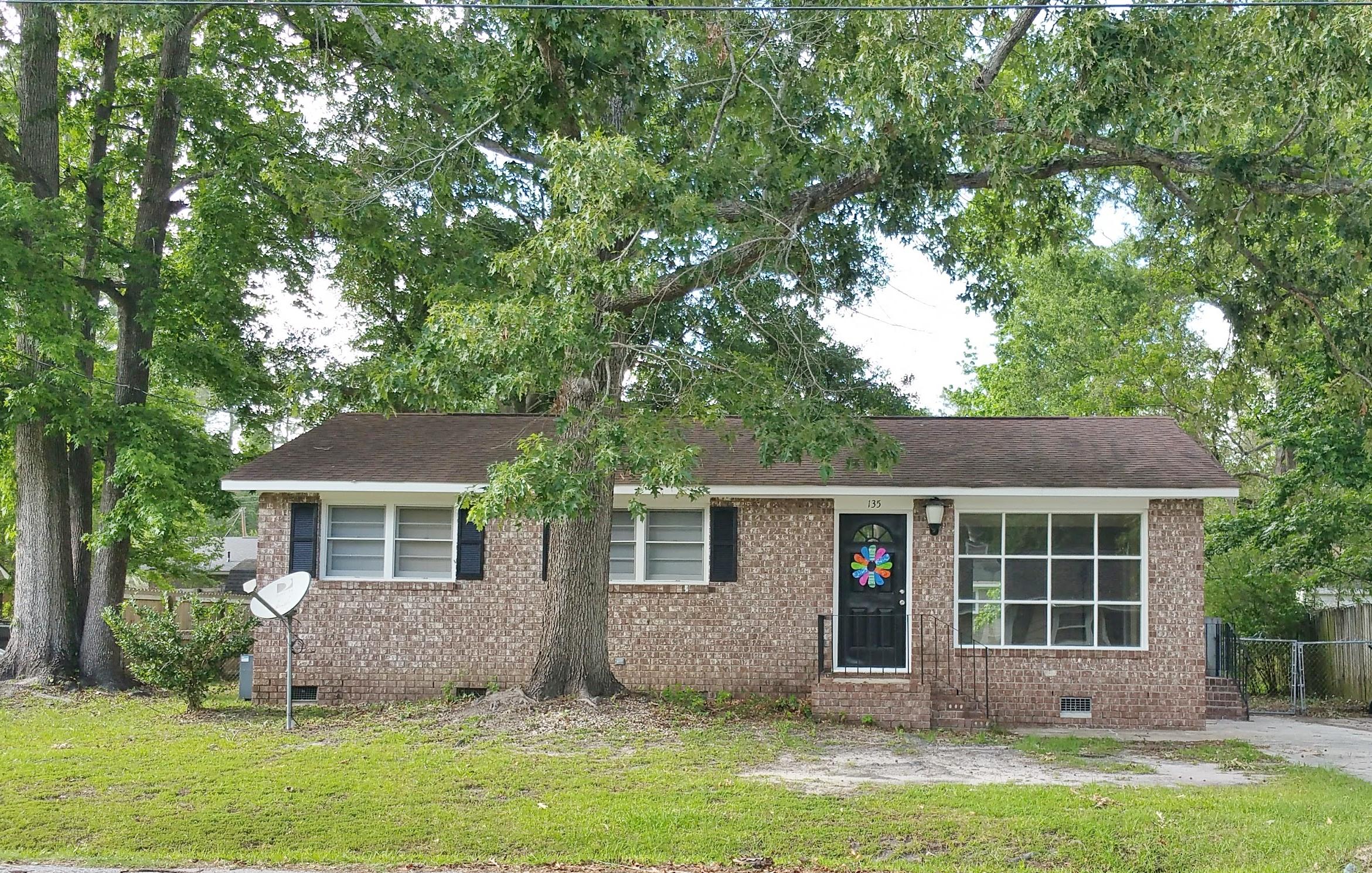 135 Belknap Road Goose Creek, SC 29445 - Photo 1 of 15 135 Belknap Rd