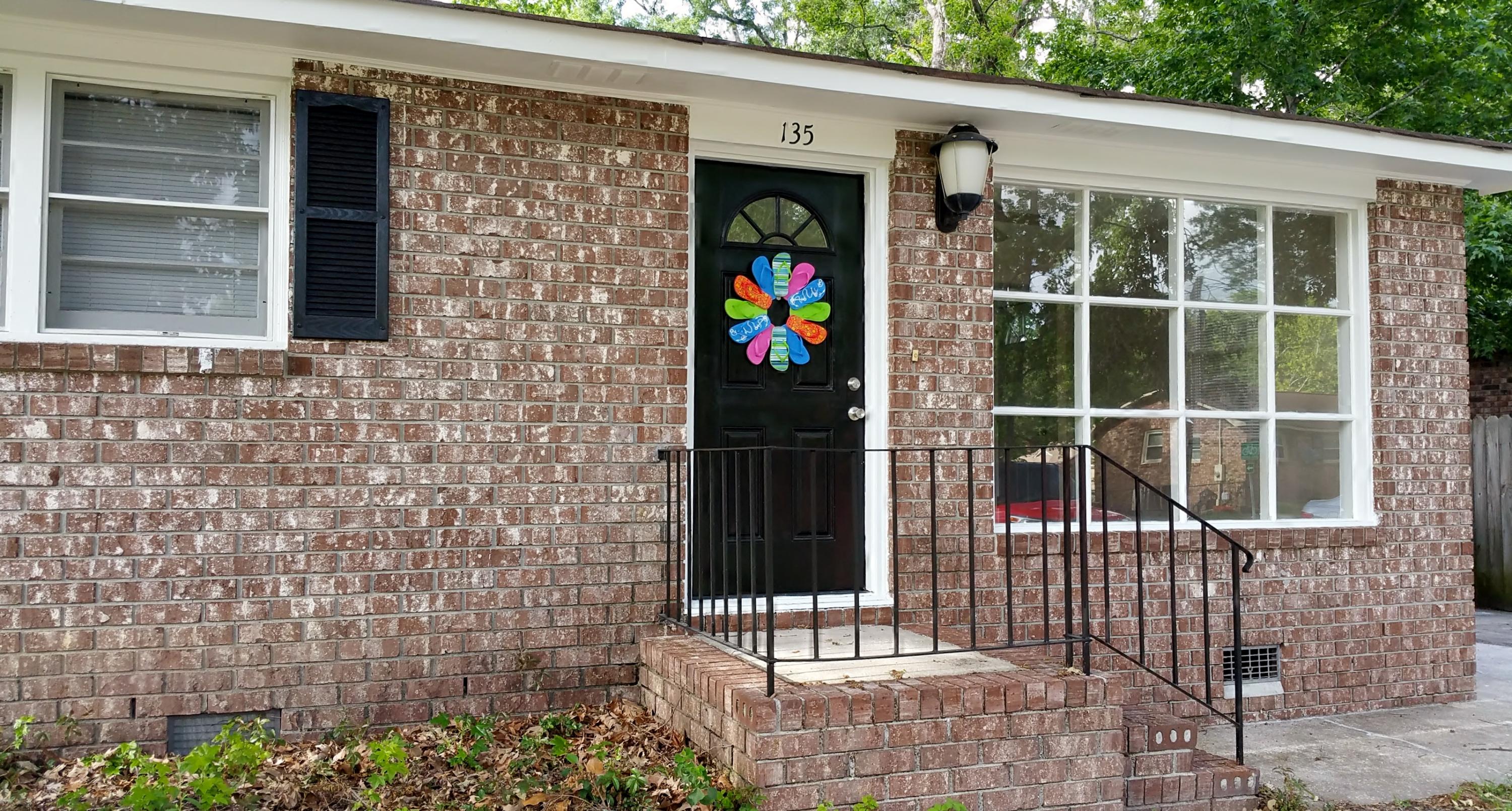 135 Belknap Road Goose Creek, SC 29445 - Photo 2 of 15 Brick ranch