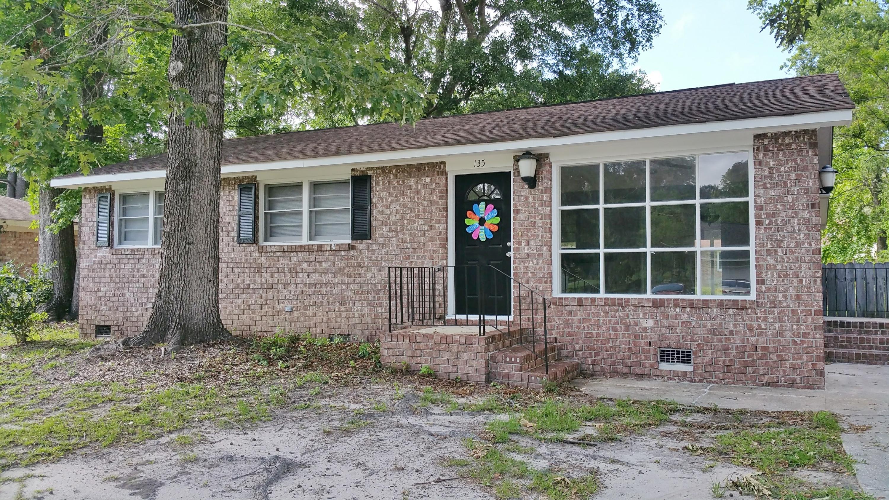 135 Belknap Road Goose Creek, SC 29445 - Photo 14 of 15 135 Belknap