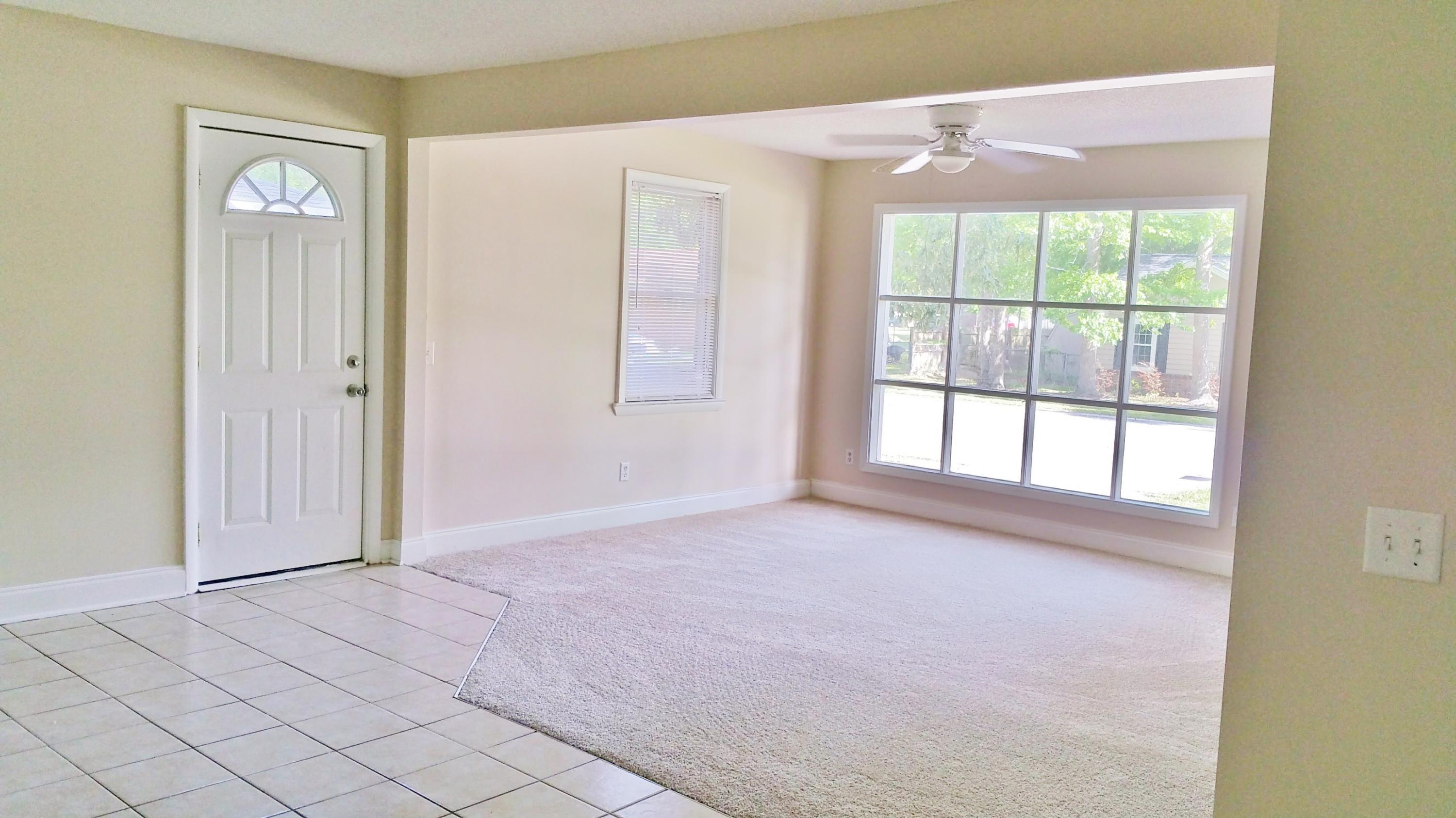 135 Belknap Road Goose Creek, SC 29445 - Photo 3 of 15 Front living room