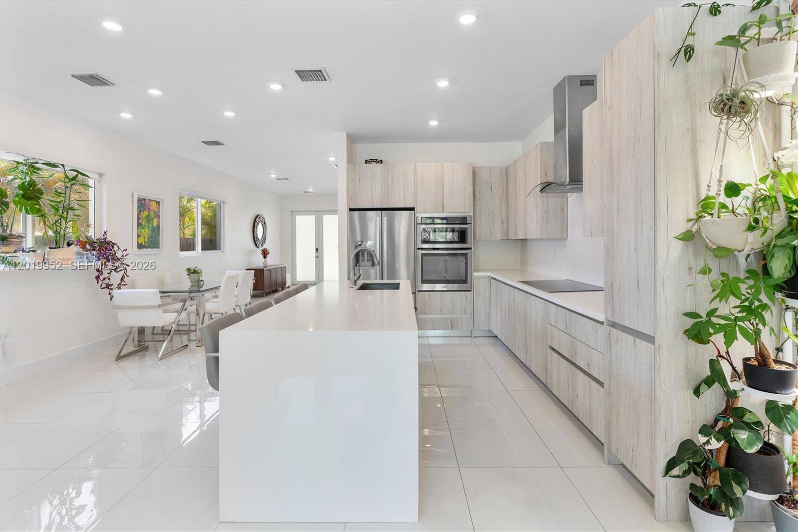 2920 Southwest 25th Terrace, Unit B Miami, FL 33133 - Photo 10 of 25