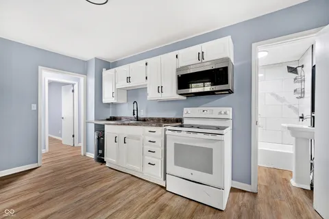 $225,000 | 423 North Holmes Avenue, Indianapolis, IN 46222