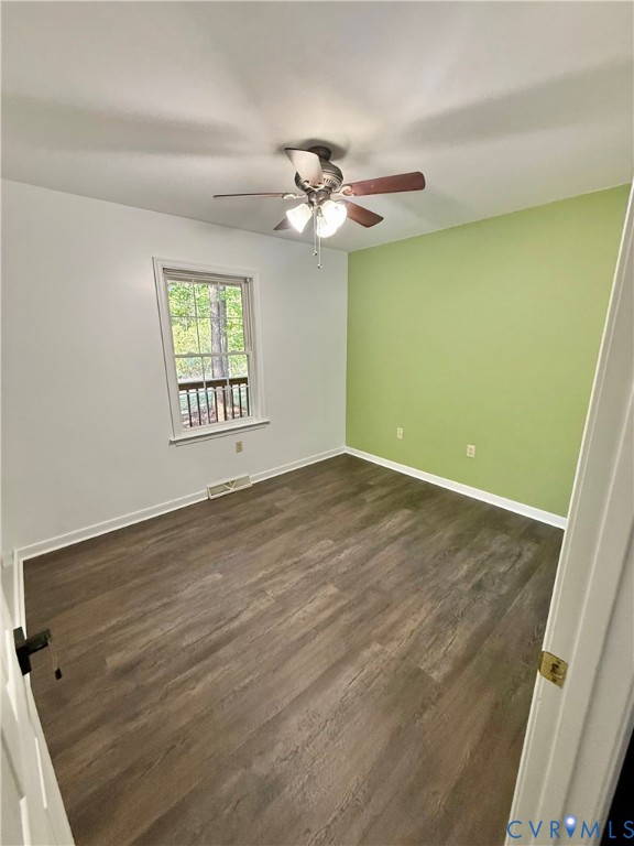 2578 Bagby Road Bumpass, VA 23024 - Photo 15 of 38 3rd bedroom