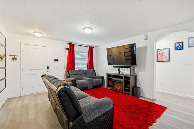 $239,999 | 27009 Anthony Avenue, Brooksville, FL 34602