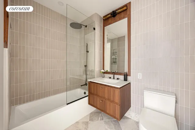 $1,525,000 | 755 Washington Avenue, Unit 5B | Crown Heights