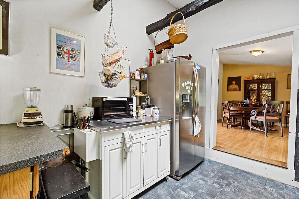 139 Riverside Road Gardiner, ME 04345 - Photo 12 of 50 12