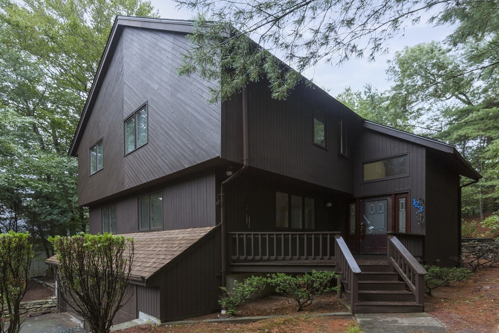 123 Brook Road Sharon, MA 02067 - Photo 1 of 16 Gallery Image 1