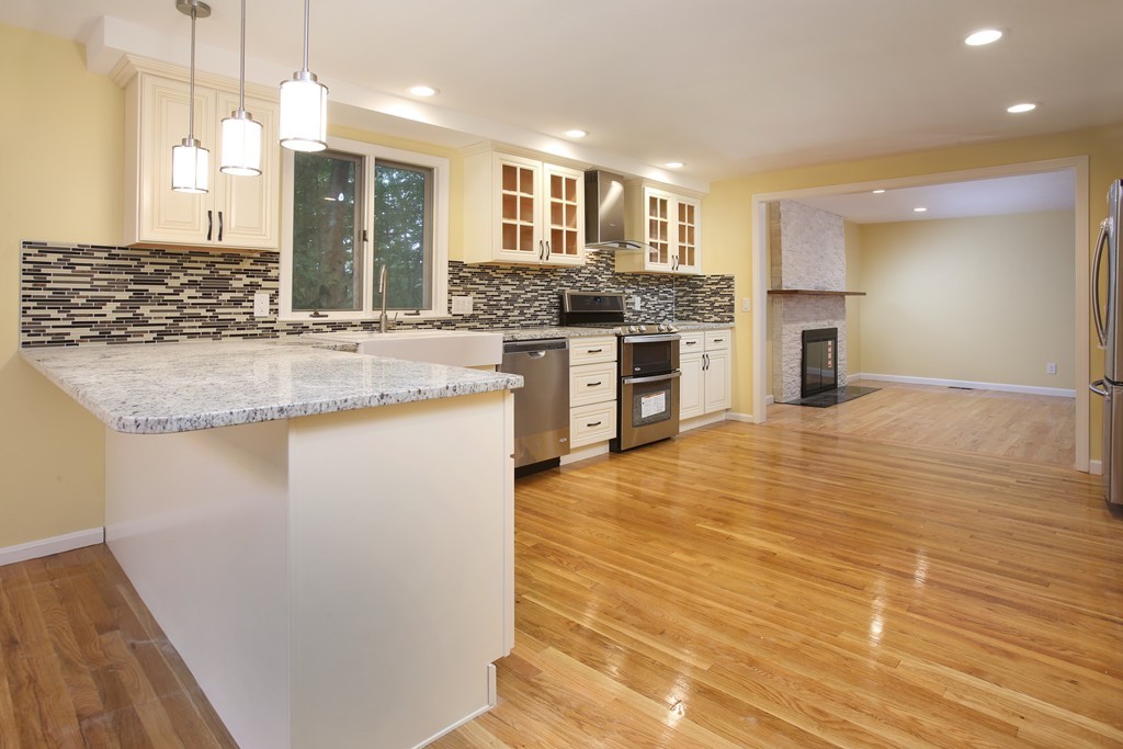 123 Brook Road Sharon, MA 02067 - Photo 6 of 16 Gallery Image 6