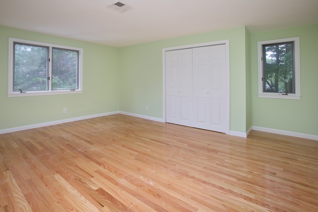 123 Brook Road Sharon, MA 02067 - Photo 8 of 16 Gallery Image 8