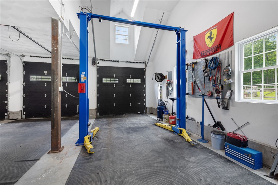 785 Danielson Pike Scituate, RI 02857 - Photo 33 of 50