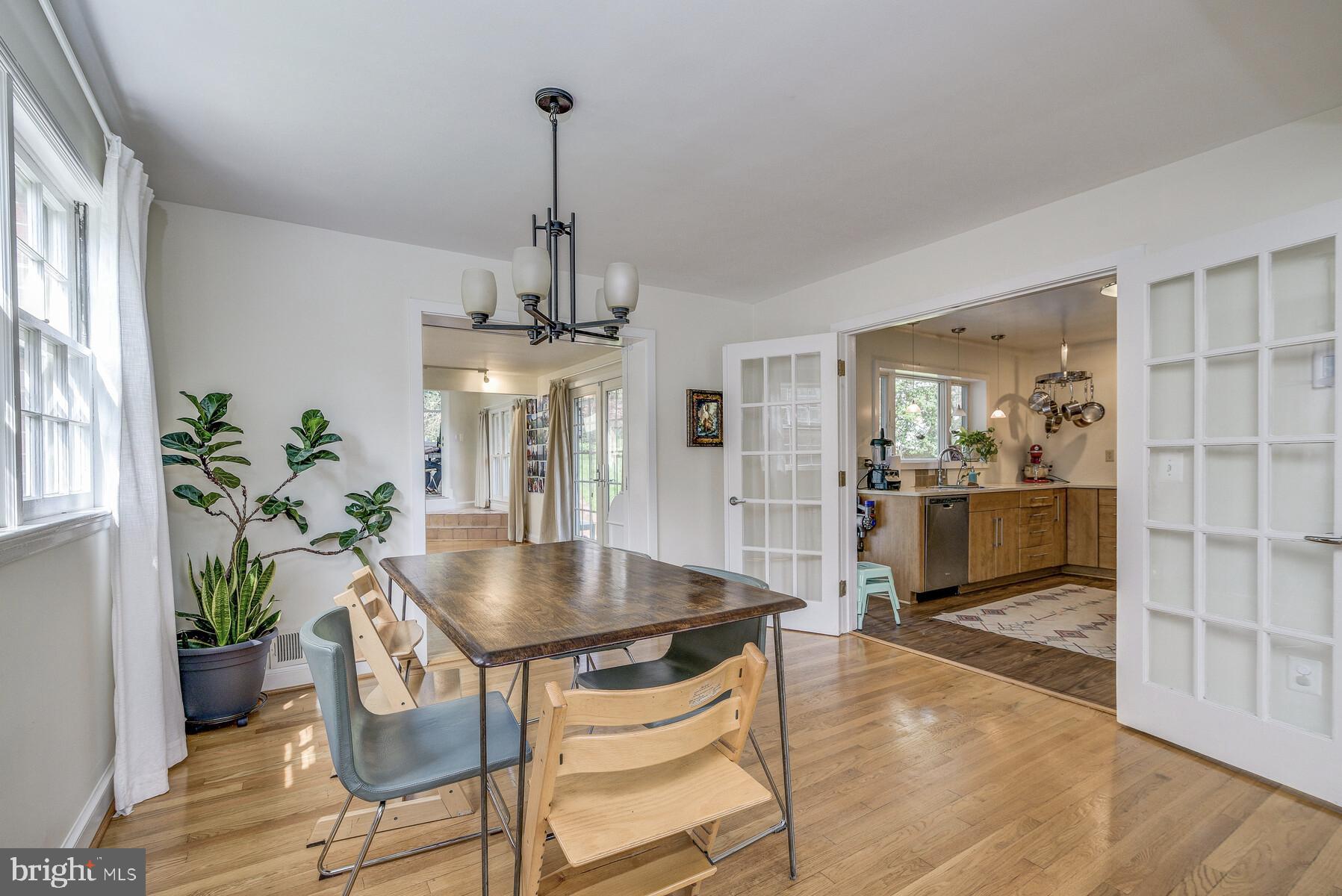 5512 Christy Drive Bethesda, MD 20816 - Photo 13 of 40 DR opens to both the kitchen and the FR